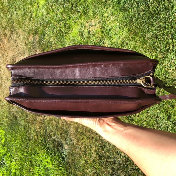 Vintage NYC Coach Swagger Bag 9820 - Picture 6 of 8